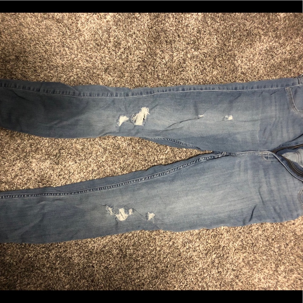 Hollister high-rise destroyed jegging